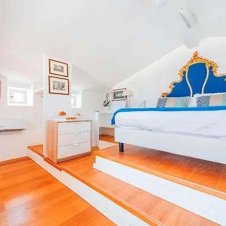 Palazzo Sassi 호텔